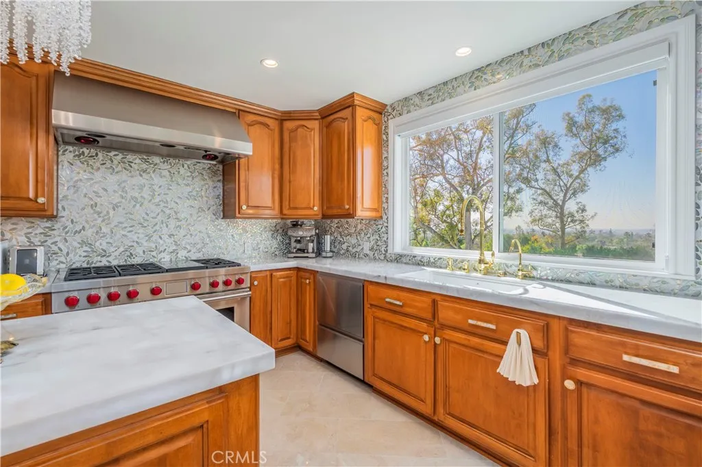 Whittier, California 90605, United States, 4 Bedrooms Bedrooms, ,5 BathroomsBathrooms,Residential,Active,117966