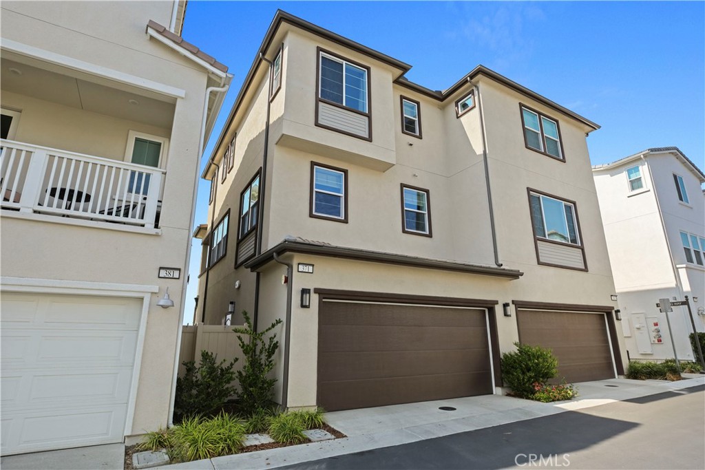 Paisley (PSLY) - Residential