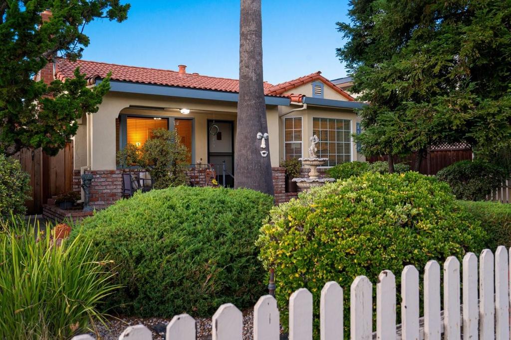 21873 Hermosa Avenue