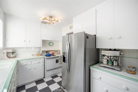 Tiny photo for 1411 Sydney Street St, San Luis Obispo, CA 93401 (MLS # SC26223899)