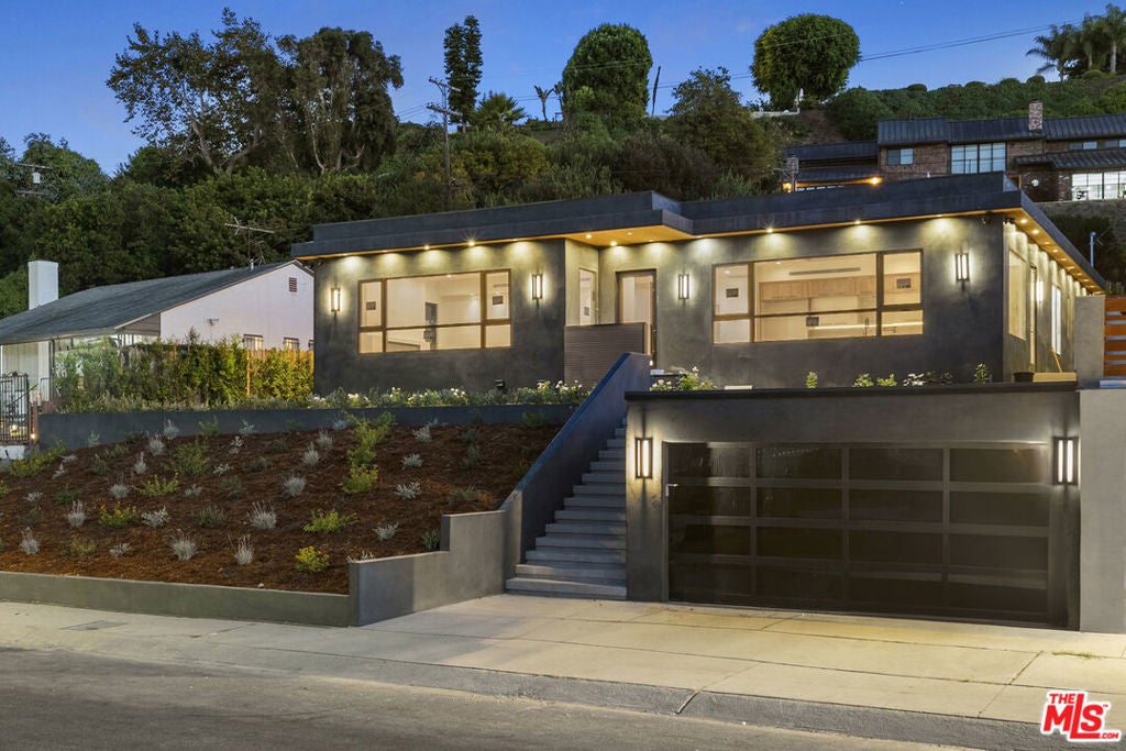 5280 Sanchez Drive