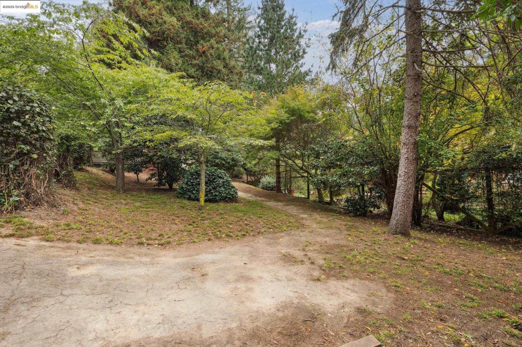 MONTCLAIR - Residential