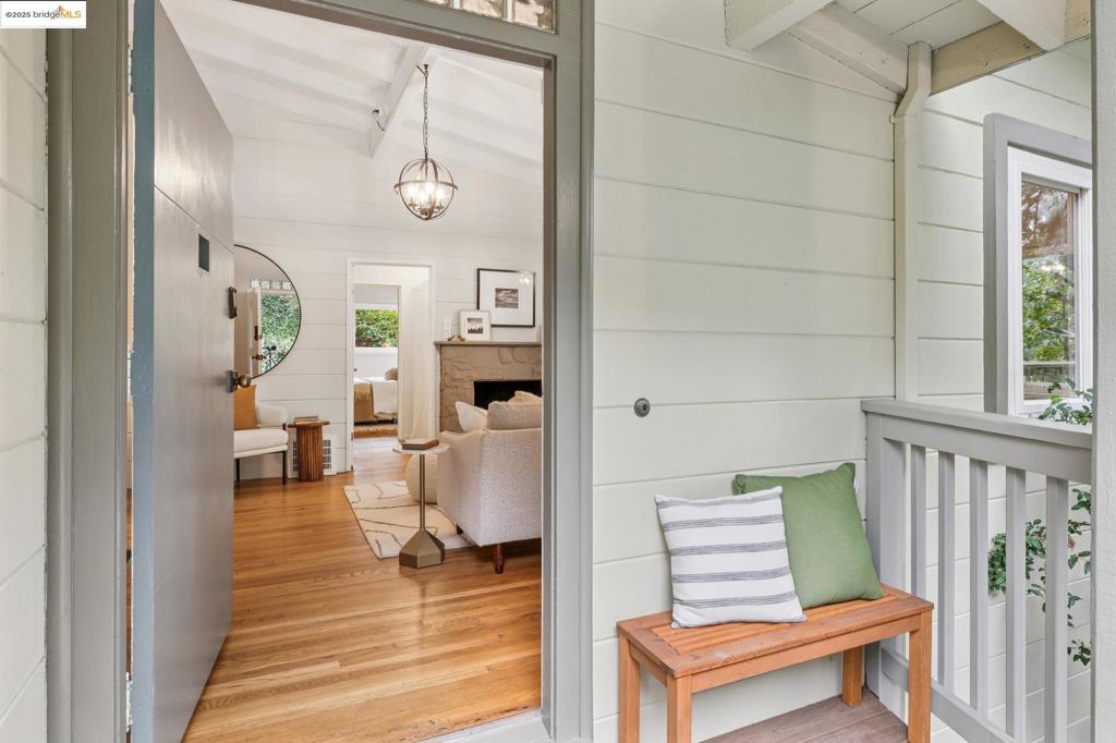 MONTCLAIR - Residential