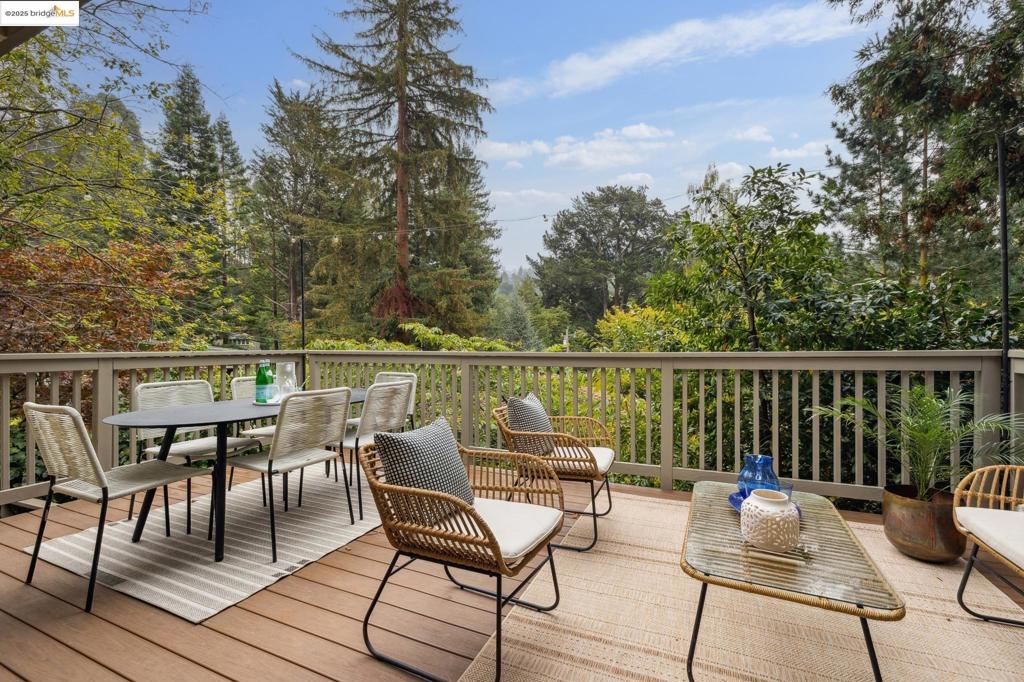 MONTCLAIR - Residential