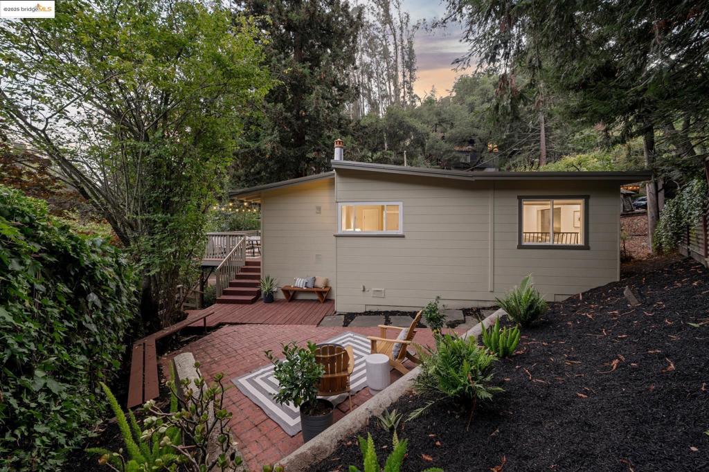MONTCLAIR - Residential