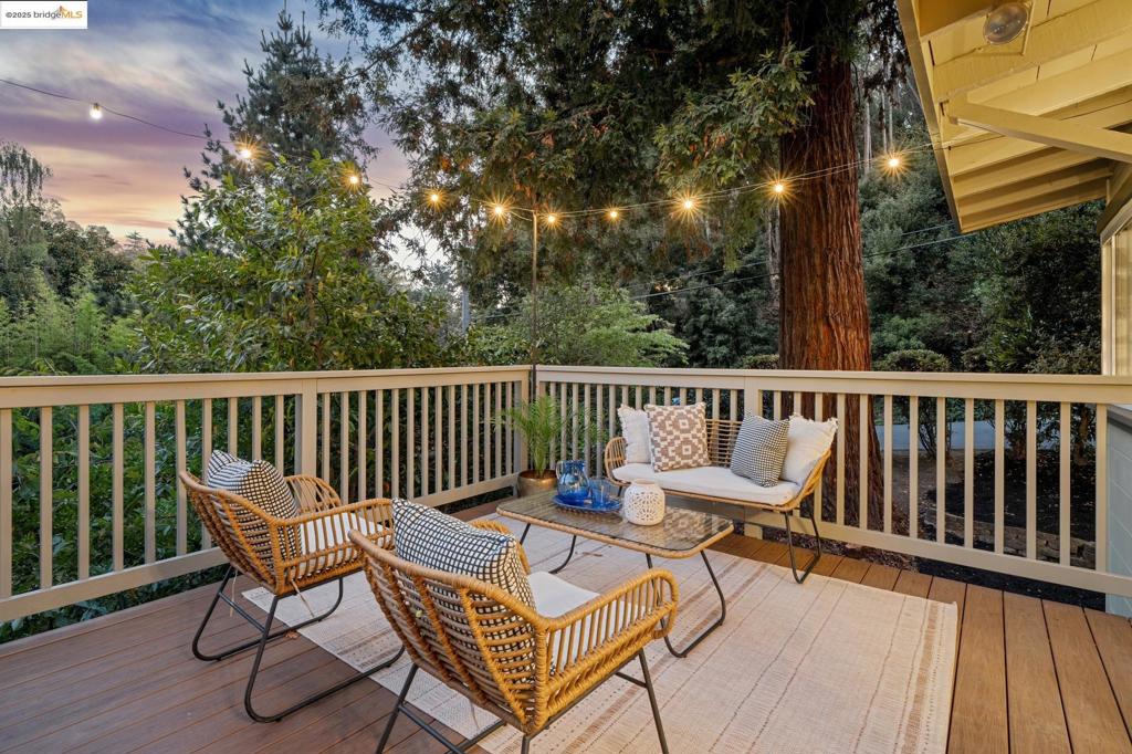 MONTCLAIR - Residential