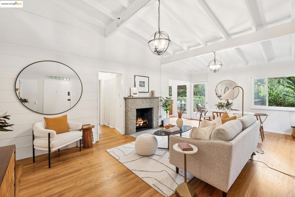 MONTCLAIR - Residential