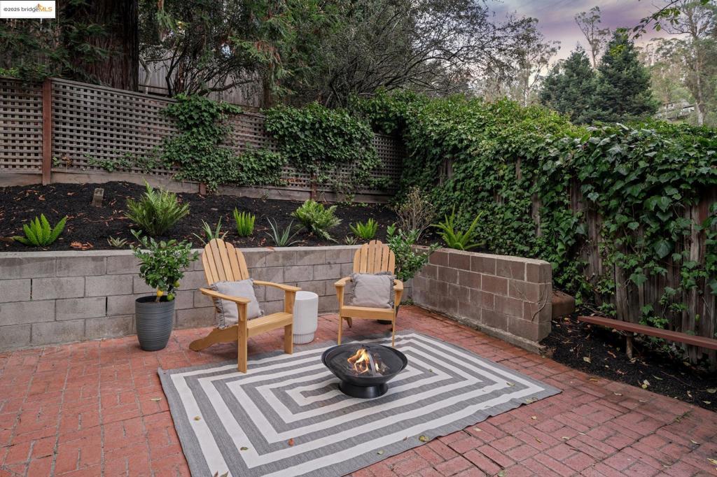 MONTCLAIR - Residential