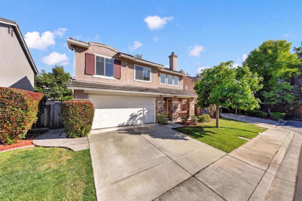 914 Arrowtail Terrace, Fremont CA 94536