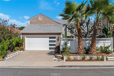 Photo of 8 Monticello, Irvine, CA 92620 (MLS # OC26007996)