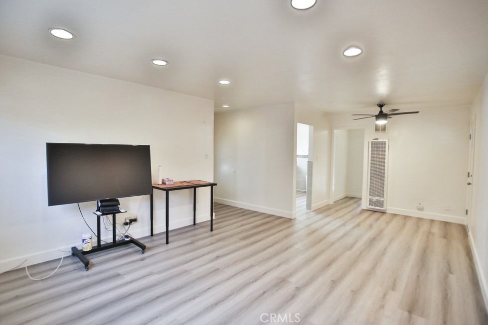 1020 S Cambridge Street