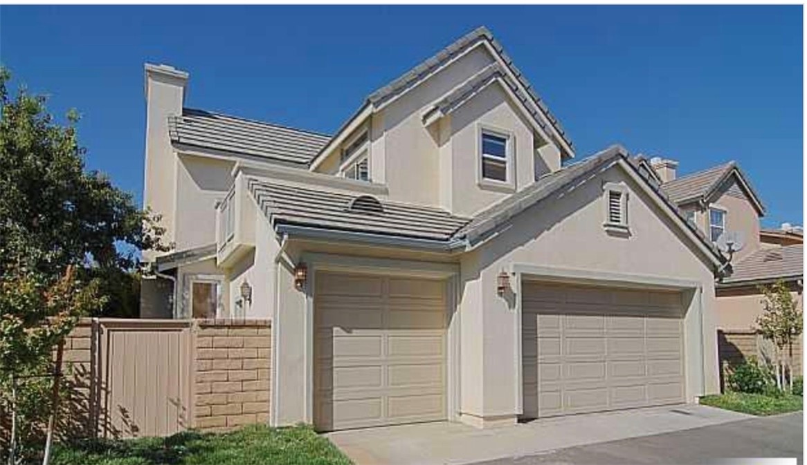 Move-in ready 3BD + Office + 2.5BA home with 3-car garage! This spacious property features one of the largest floor plans in the tract. Freshly painted and filled with natural light, the home offers an open layout with formal living and dining areas, a large kitchen, and a family room with fireplace. Enjoy a private courtyard patio, large side yard, and front yard—great for entertaining. Upstairs includes a spacious primary suite with retreat/office, balcony, walk-in closet, and separate tub & shower. Two additional bedrooms, a loft workspace, and upstairs laundry add convenience. Located in a desirable community with no Mello-Roos, low HOA, and resort-style amenities: pools, spas, tennis/basketball courts, parks, BBQ areas, clubhouse, and bike trails. Close to shopping, dining, and freeway access.