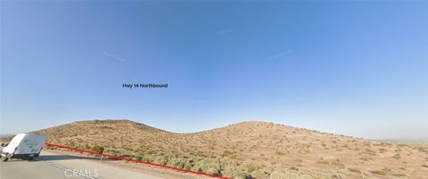 Photo of 10600 Kemper Road, Mojave, CA 93501 (MLS # HD26009716)