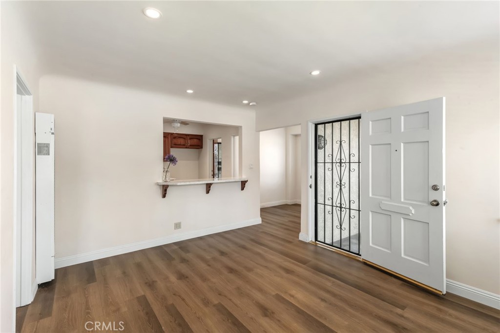 2824 W 156th Street W 2