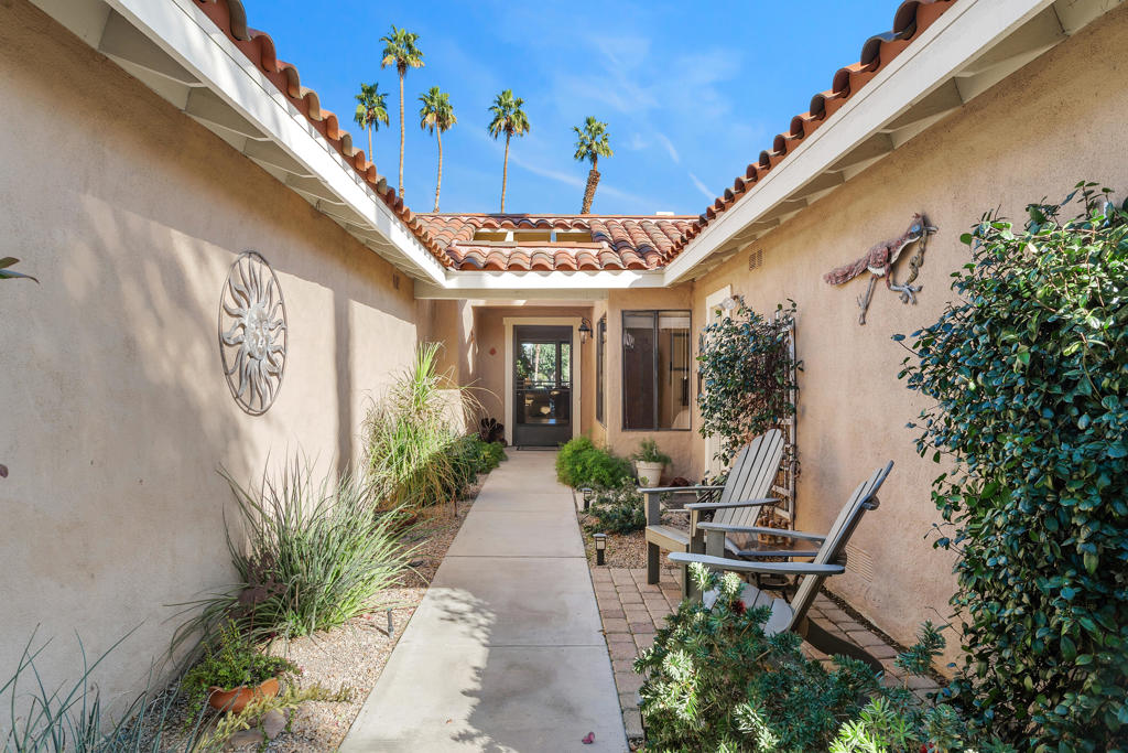 240 Santa Barbara Circle