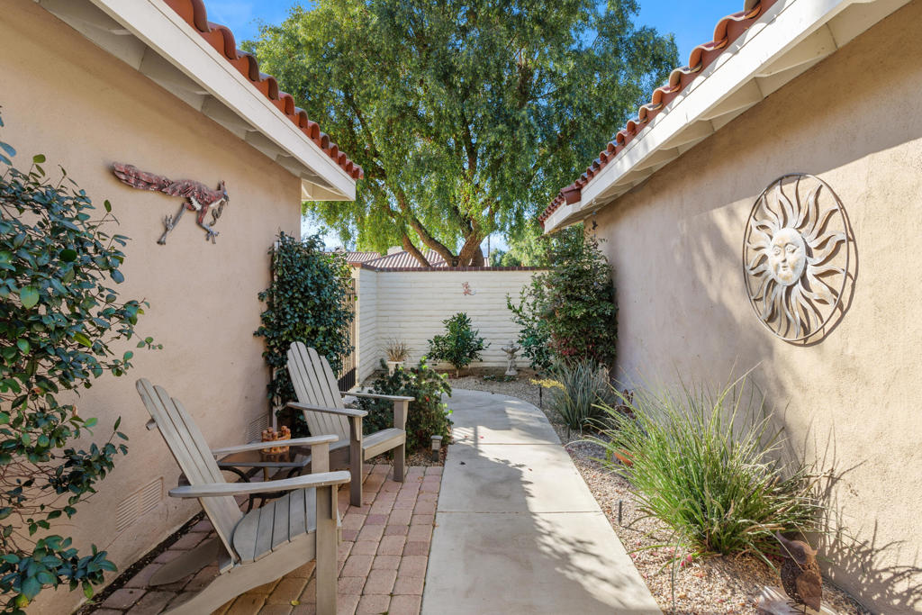 240 Santa Barbara Circle