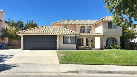 Photo of 41509 51st St W, Quartz Hill, CA 93536 (MLS # GD26011728)