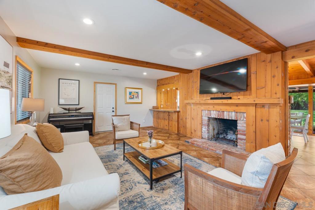 Coronado Village - Residential Lease