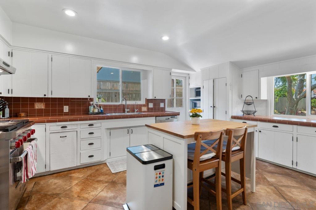 Coronado Village - Residential Lease