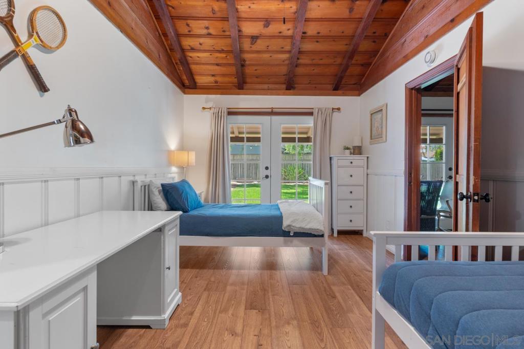 Coronado Village - Residential Lease