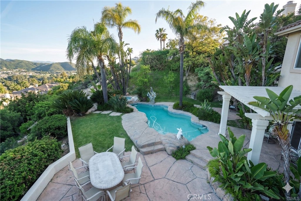 24142 Park Riviera