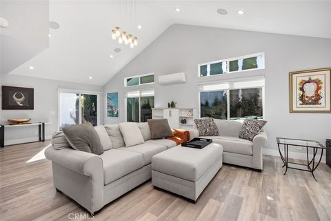 Photo of 9 Flaxwood, Irvine, CA 92614 (MLS # OC26026455)