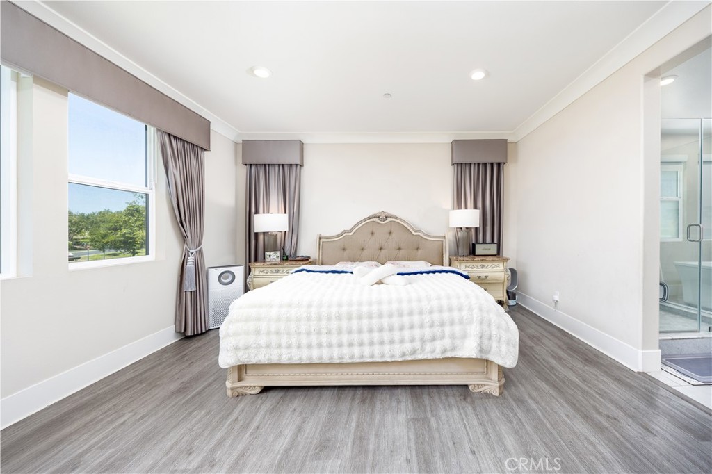 Irvine, California, 92618, United States, 4 Bedrooms Bedrooms, ,4 BathroomsBathrooms,Residential,Active,2041645