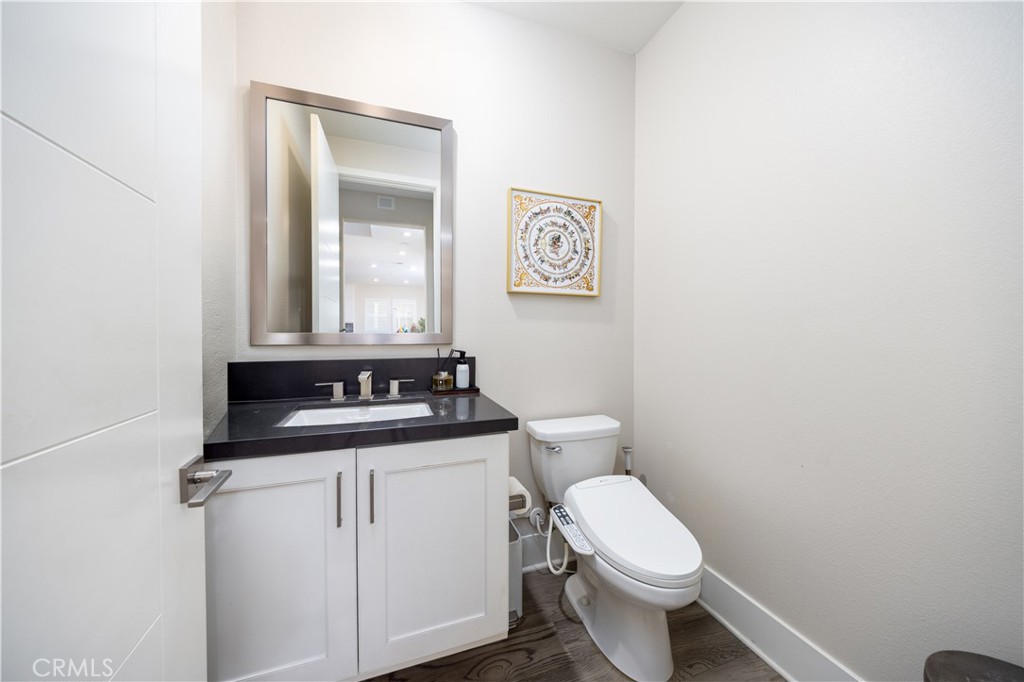 Irvine, California, 92618, United States, 4 Bedrooms Bedrooms, ,4 BathroomsBathrooms,Residential,Active,2041645