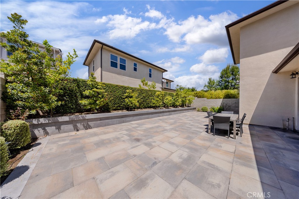 Irvine, California, 92618, United States, 4 Bedrooms Bedrooms, ,4 BathroomsBathrooms,Residential,Active,2041645