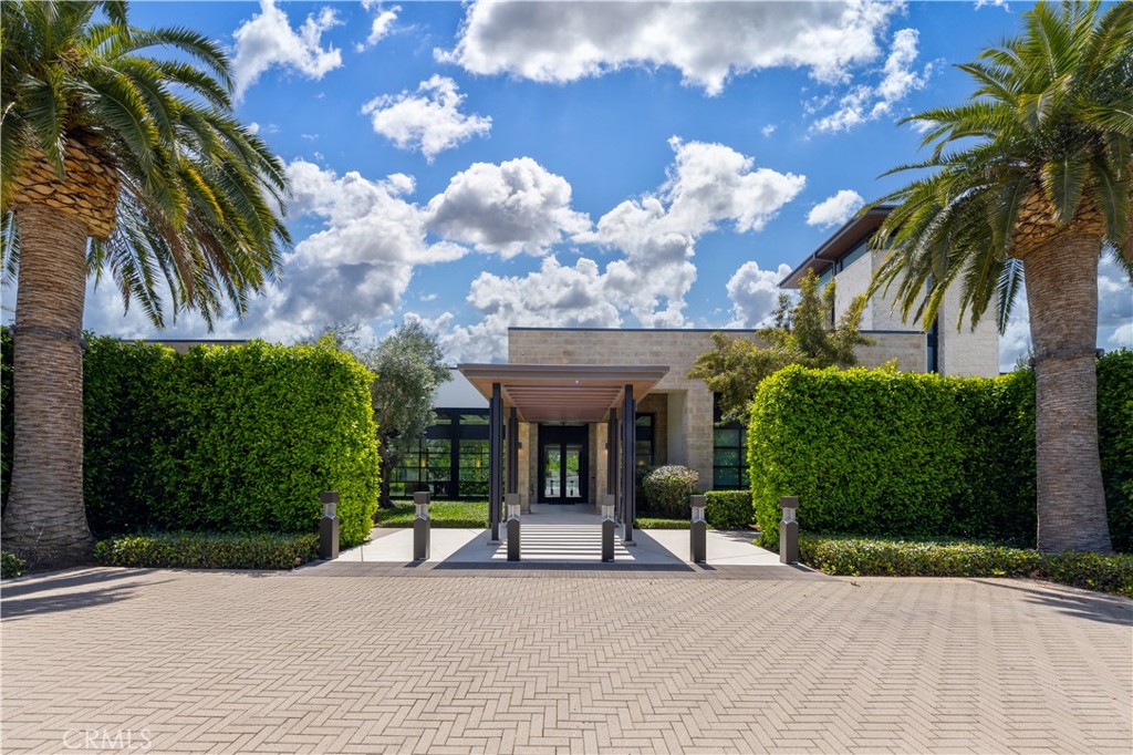 Irvine, California, 92618, United States, 4 Bedrooms Bedrooms, ,4 BathroomsBathrooms,Residential,Active,2041645