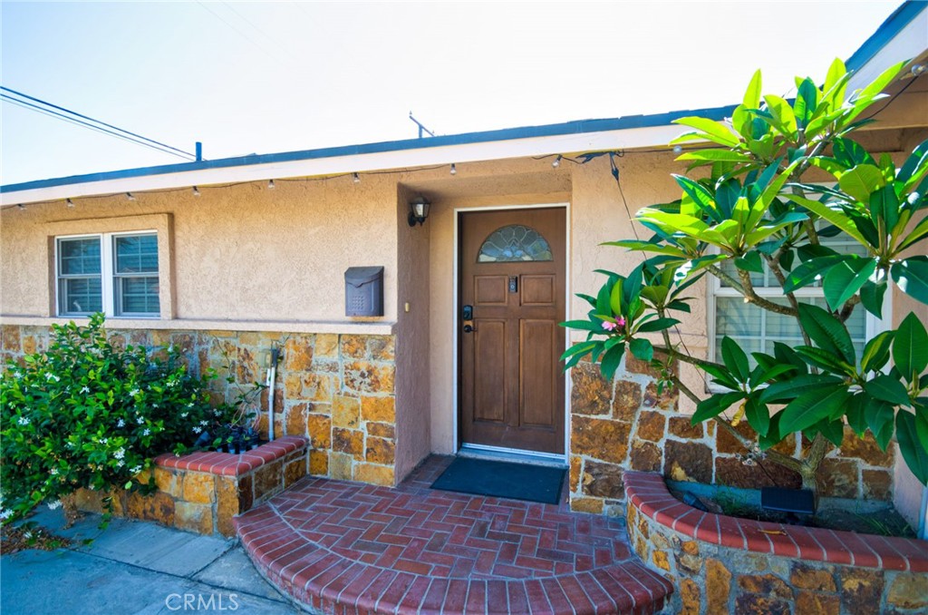 8757 Los Altos Drive