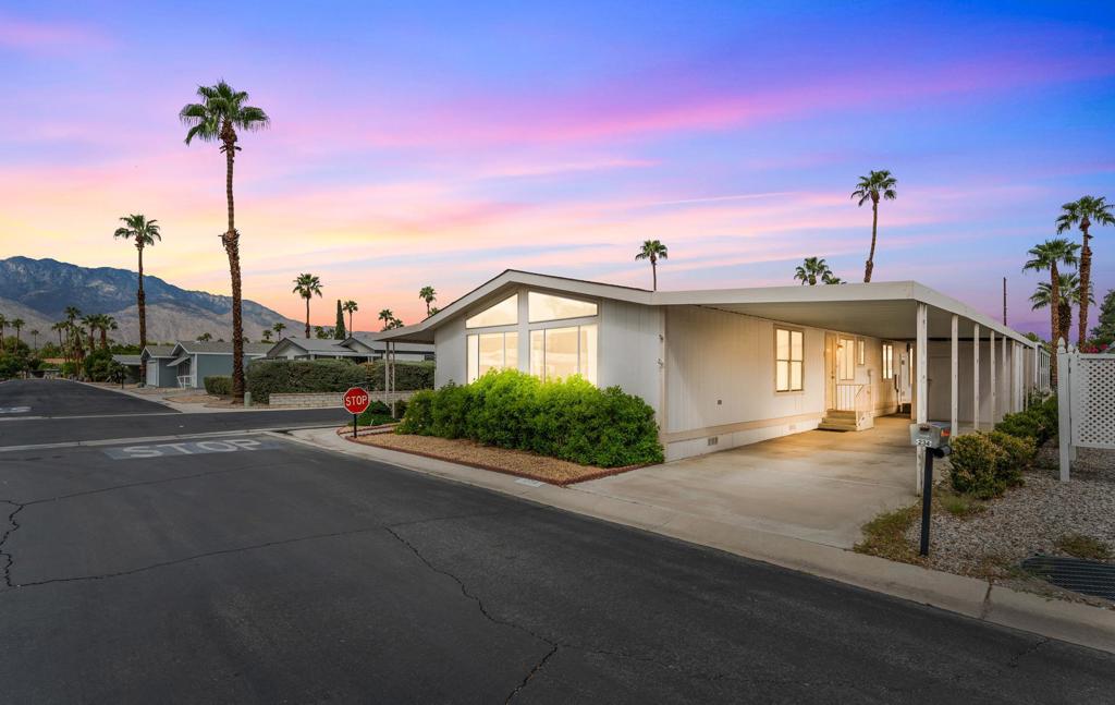 The Canyon - Manufactured In Park