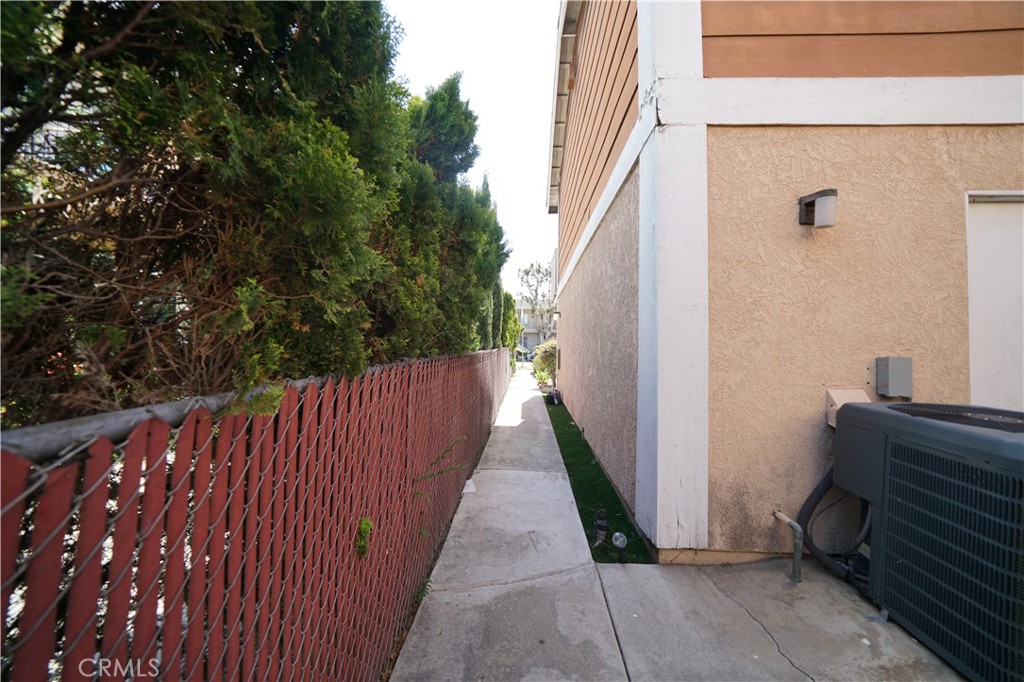 1735 Orizaba Avenue