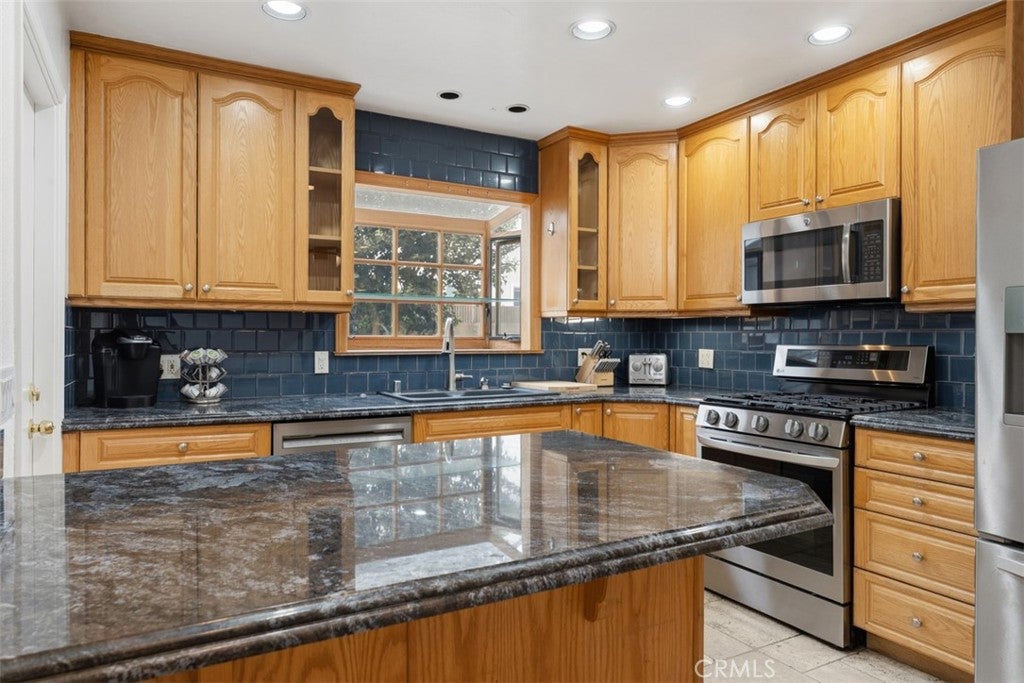 5681 Littler, Huntington Beach CA 92649 - Photo 14