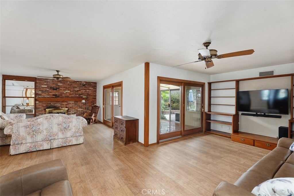 5681 Littler, Huntington Beach CA 92649 - Photo 8