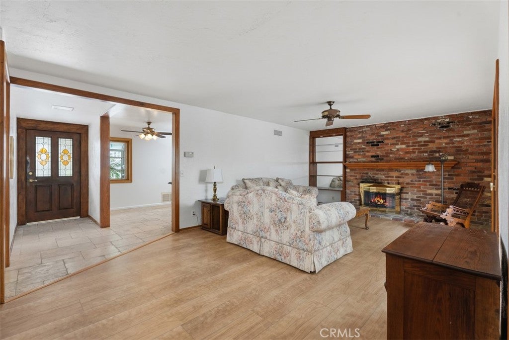 5681 Littler, Huntington Beach CA 92649 - Photo 11