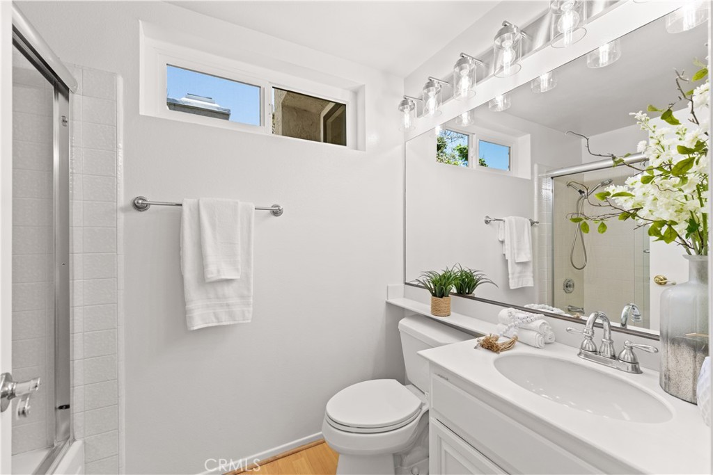 30 Chardonnay, Irvine CA 92614 - Photo 42