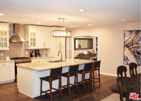 Photo of 2814 W 108th Street, Inglewood, CA 90303 (MLS # 26102357)