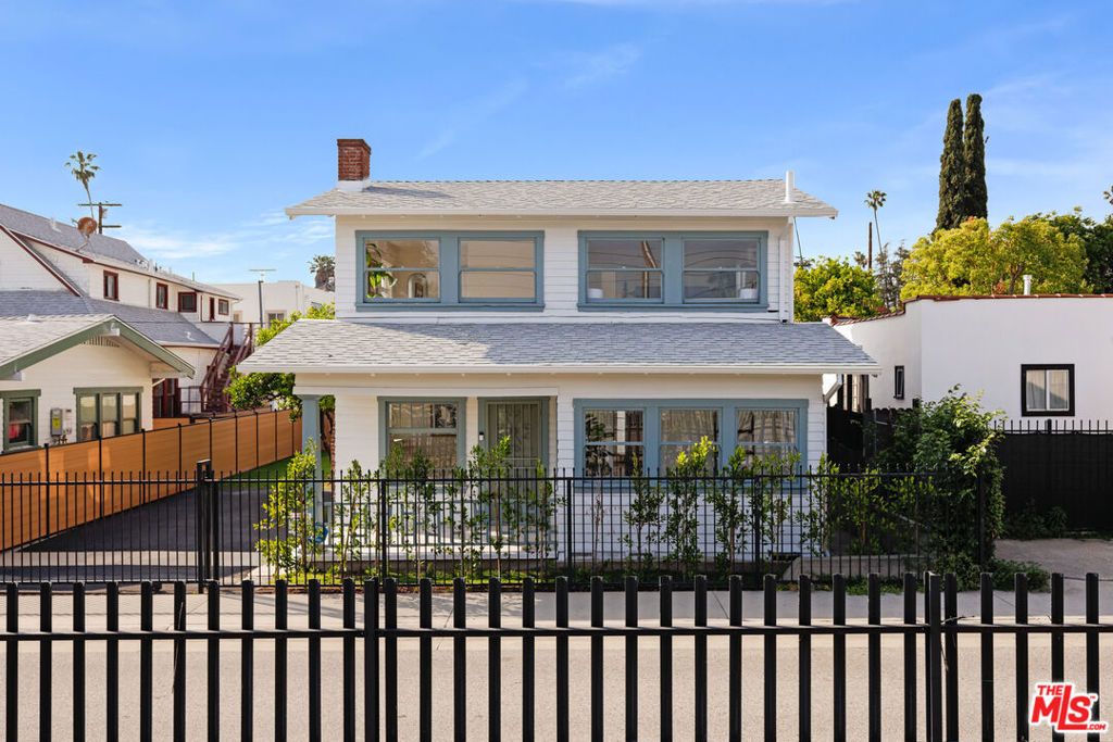 Photo of 5711 Marmion Way, Los Angeles, CA 90042 (MLS # 25534039)