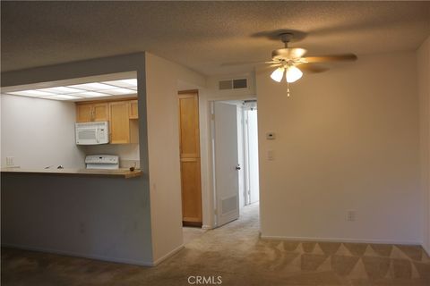 Photo of 7304 Corbin Avenue #F, Reseda, CA 91335 (MLS # WS26037139)