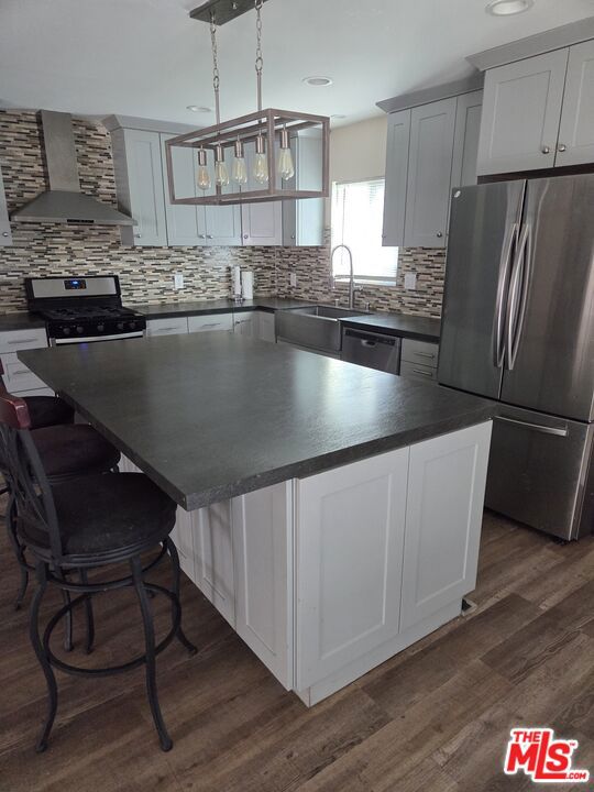 2207 Braeburn Avenue