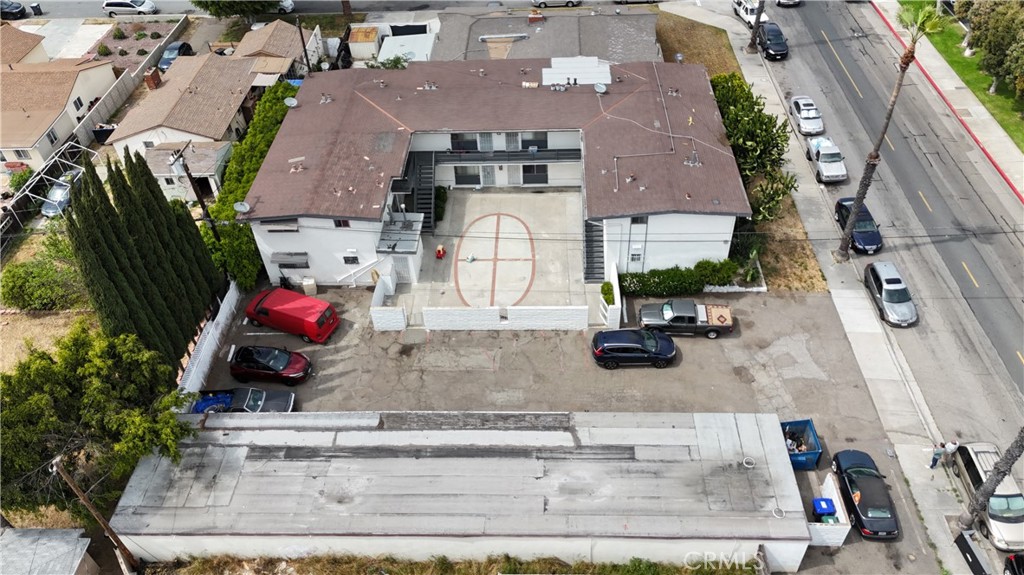 12905 Palm Street