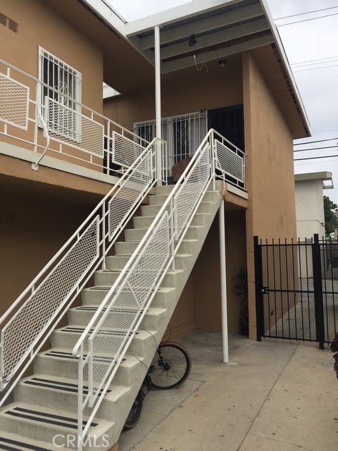 10210 S 10th