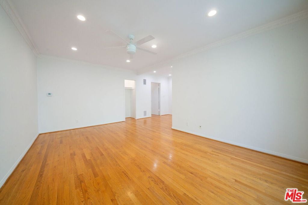 Photo of 1037 11th Street #8, Santa Monica, CA 90403 (MLS # 26985777)