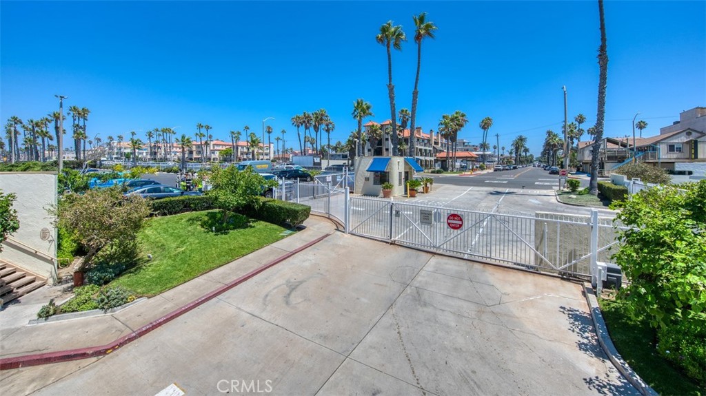 Huntington Pacific (HPAC) - Residential Lease
