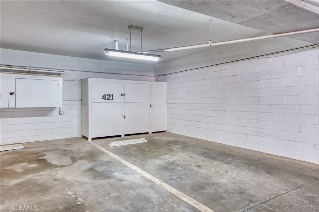 Huntington Pacific (HPAC) - Residential Lease