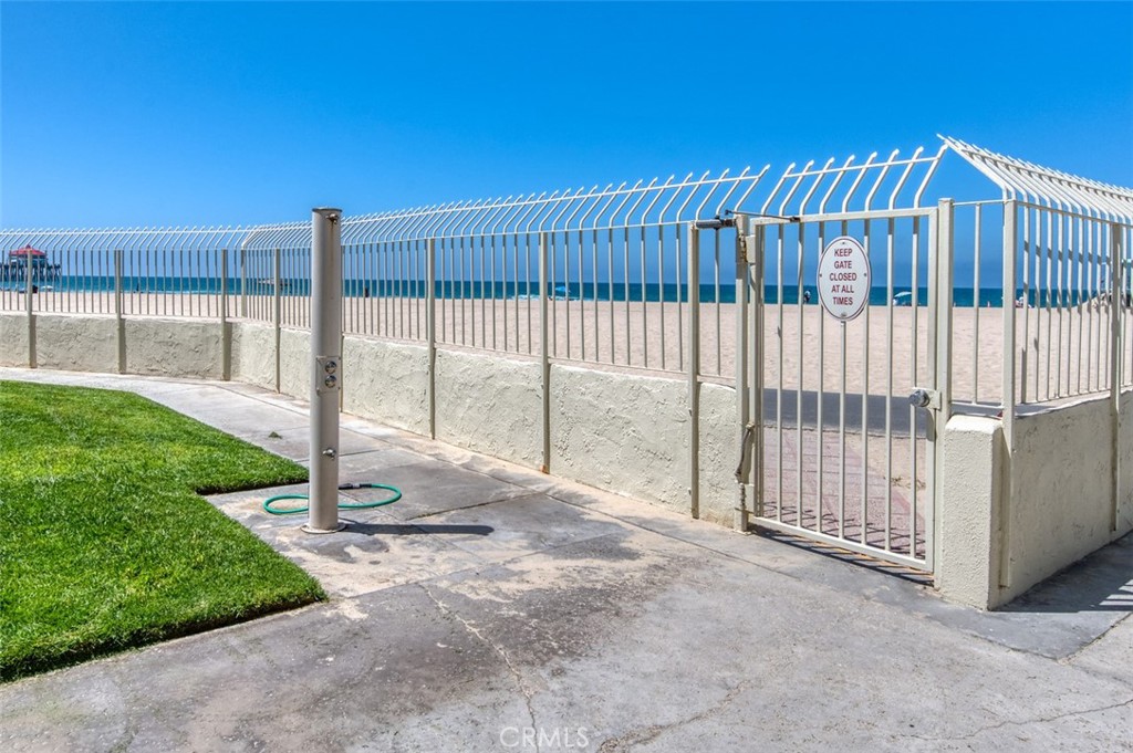 Huntington Pacific (HPAC) - Residential Lease