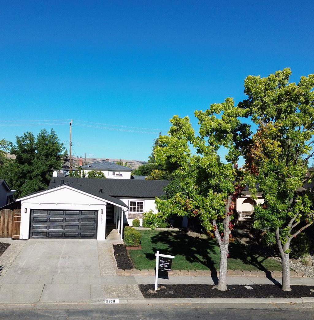 5876 Embee Drive