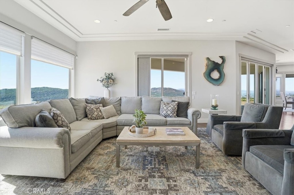 12457 Rancho Heights Road