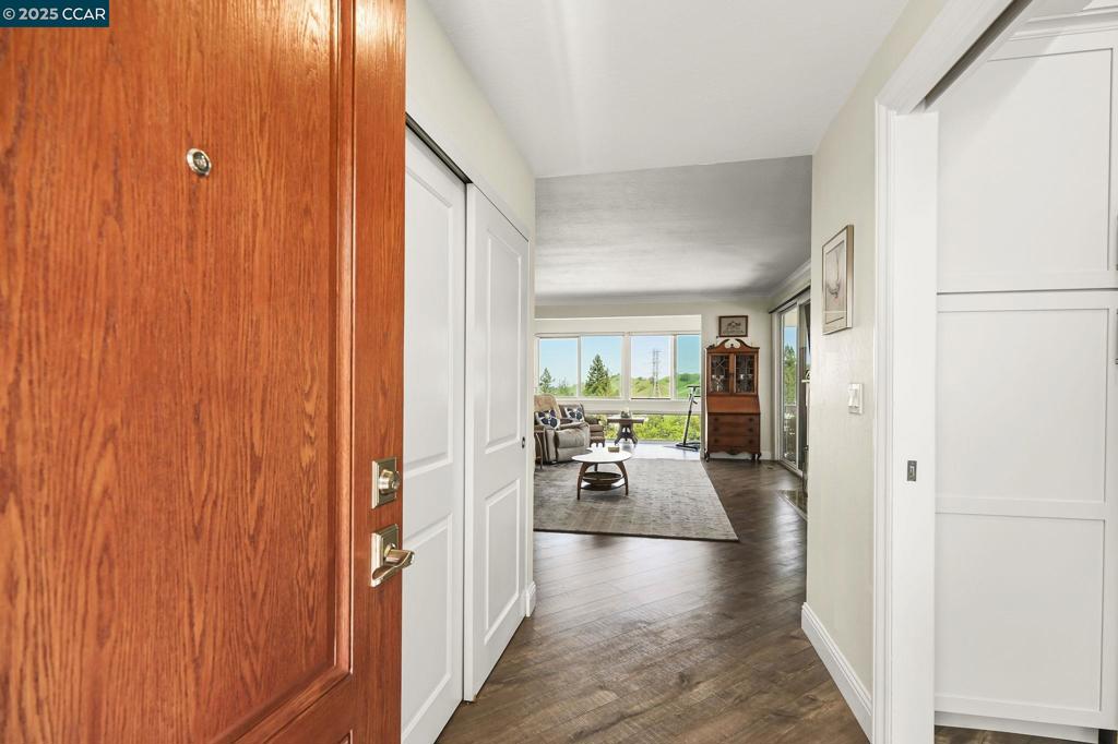 ROSSMOOR - Residential